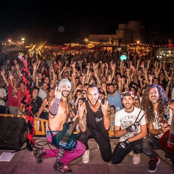 20882064_775568429316611_4825370750452436954_n